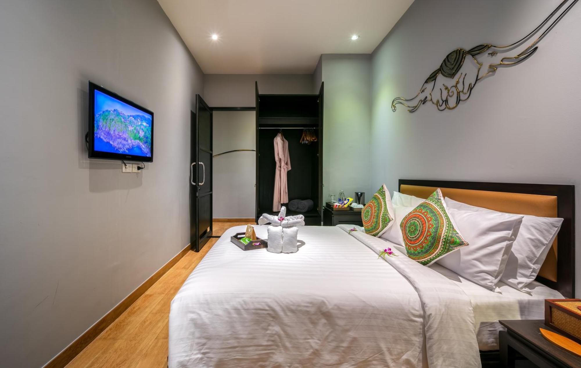 Ayara Kamala Resort & Spa - Sha Extra Plus Стая снимка